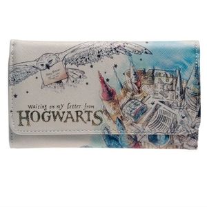 Hogwarts trifold wallet